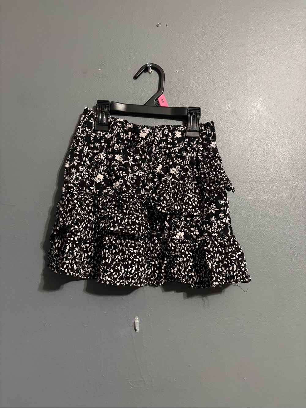 art class Black & white floral ruffle tiered fall Skirt Elastic Waist girls M